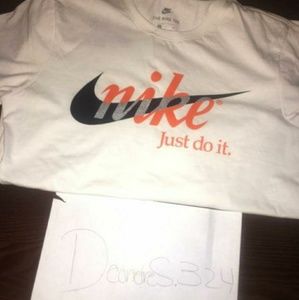 Nike Tee